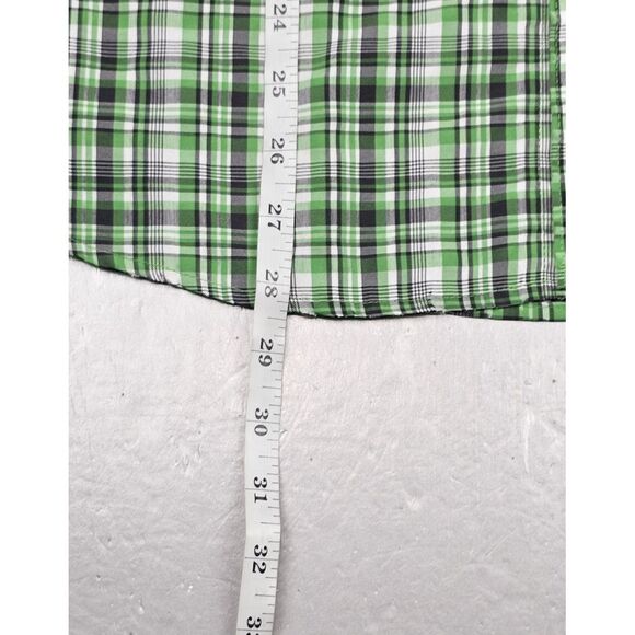 The North Face Button Up Shirt Mens Medium. Green Plaid Polyester Short Sleeve - Picture 6 of 7